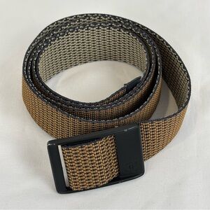 Lululemon Commission Fabric Belt Obsidian Saddle Brown Tofino Woven Tension-Lock